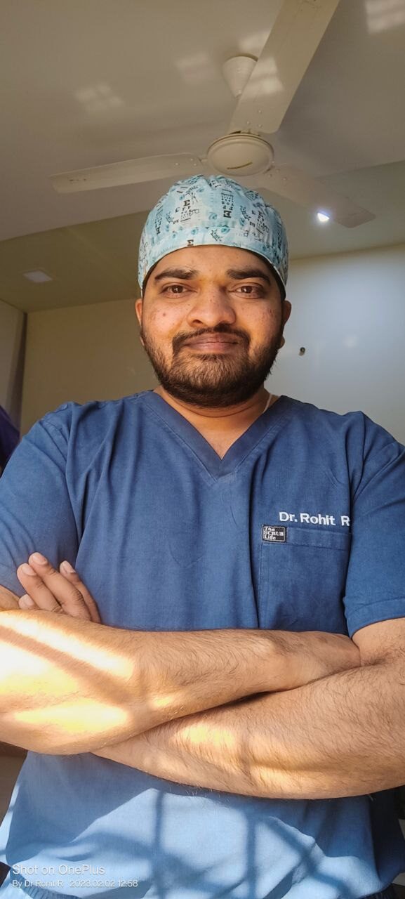 Oculoplasty operating theatre and surgical preparation